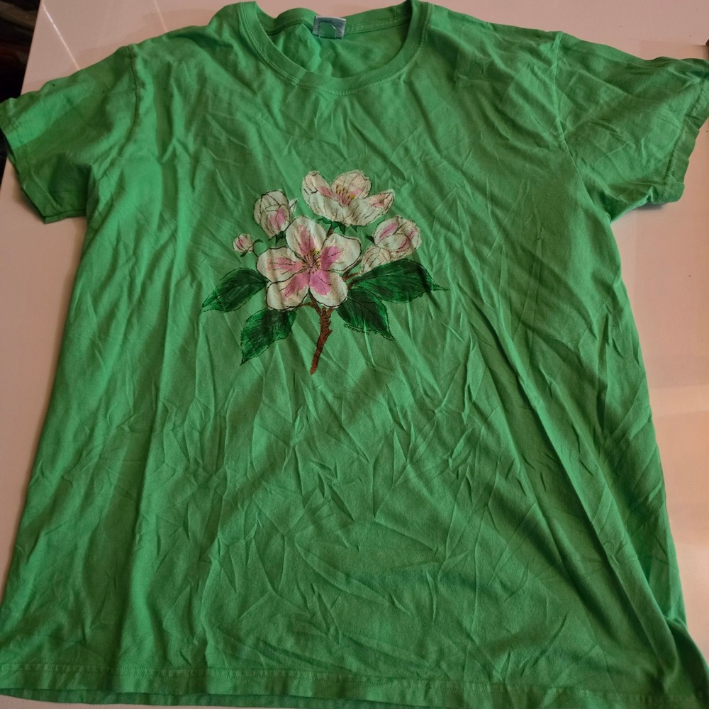 Crazy Shirts Hawaii Green Apple Dyed Floral Graphic T-Shirt XL Short Sleeve